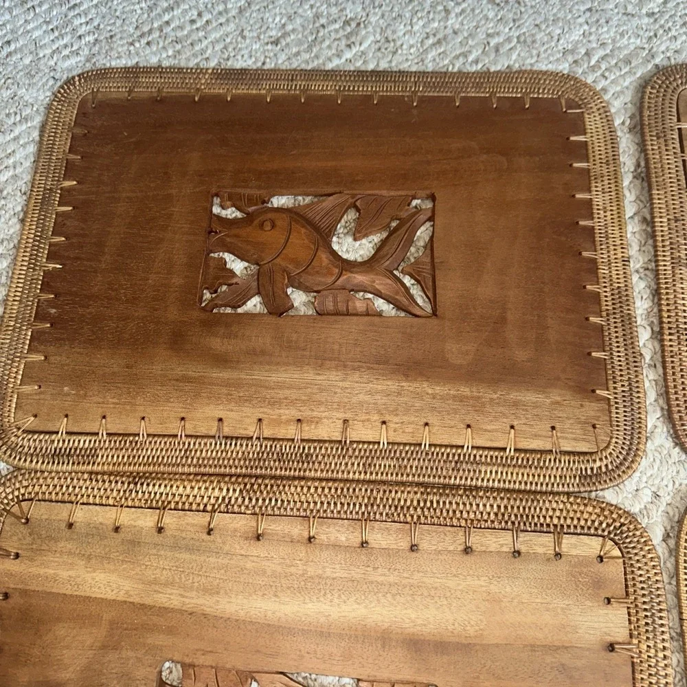 Vtg 60s Indonesian Placemats Hand Carved Birds Fish Wooden Wicker Set of 6‎